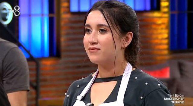 aslilhan-dogan-turan-masterchef-yarismasinda-12525515_228_m