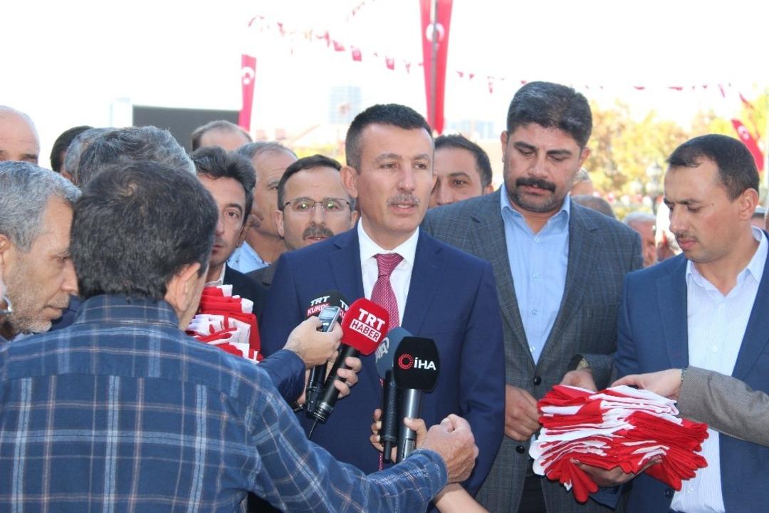 Altındağ Belediyesinden &lsquo;Barış Pınarı Harekatına&rsquo; bayraklı destek