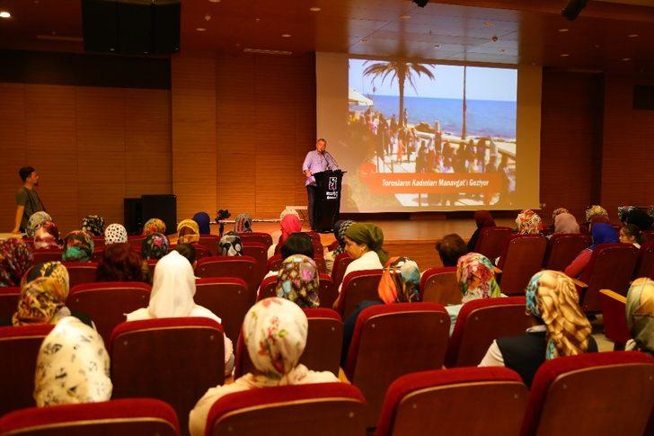 Torosların kadınları Antalya’yı gezdi G3