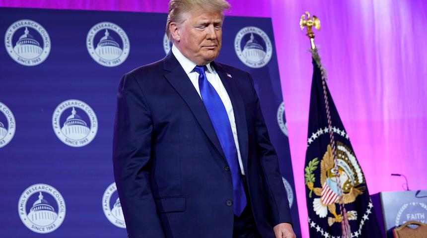 Trump'tan yeni Koronavirüs gafı!