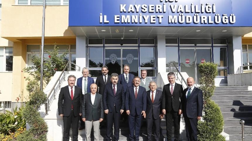 Emniyet M&uuml;d&uuml;r&uuml;&rsquo;ne &rsquo;Hayırlı Olsun Ziyareti