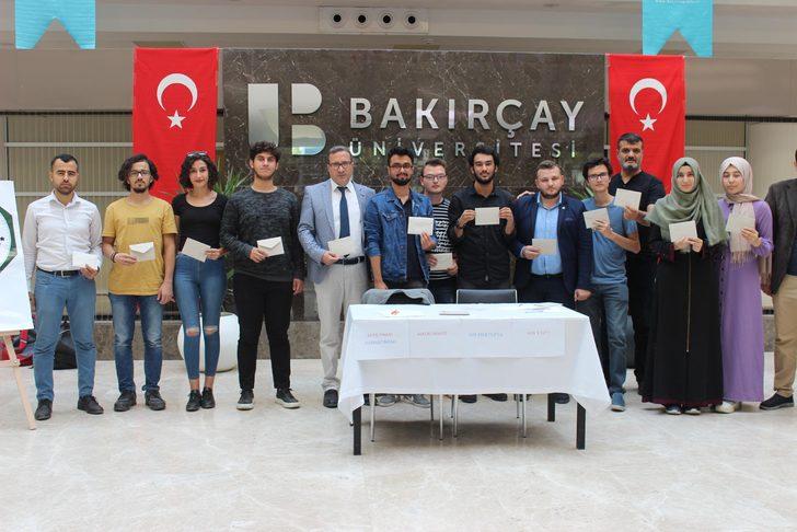 Izmirli Ogrenciler Baris Pinari Harekati Ndaki Askerlere Moral Mektuplari Yazdi Son Dakika Haberler