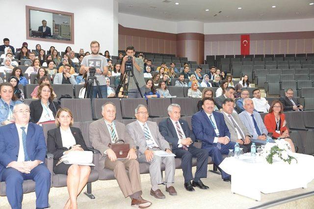 Konya’da “Yaşamın Anahtarı:  Periyodik Tablo Kongresi” başladı