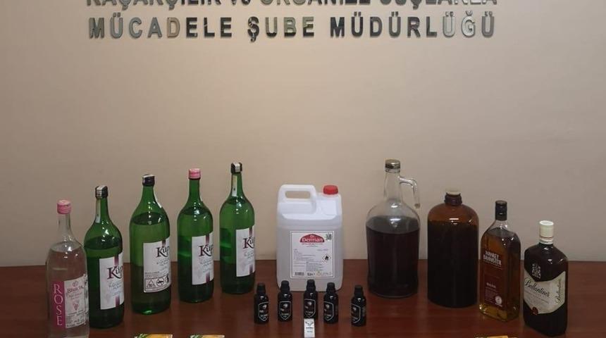 Emniyetten sahte i&ccedil;ki ve cinsel uyarıcı hap operasyonu