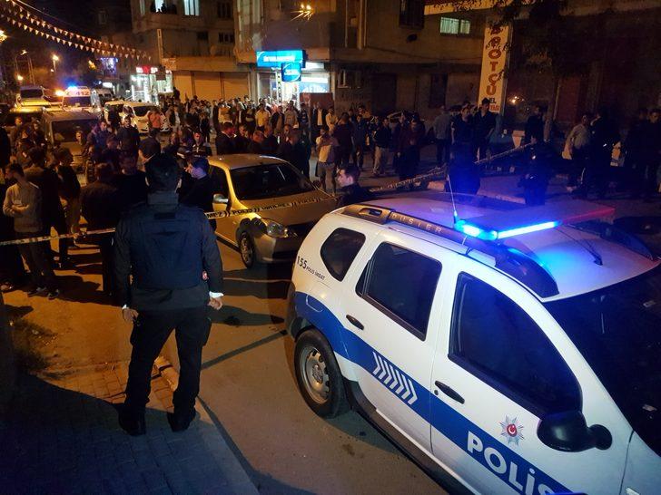 Son dakika! Avcılar'da silahlı kavga! Özel harekat polisleri operasyon hazırlığında G2