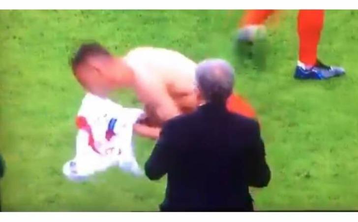 Merih Demiral'dan A Milli Takım formasına saygı G2