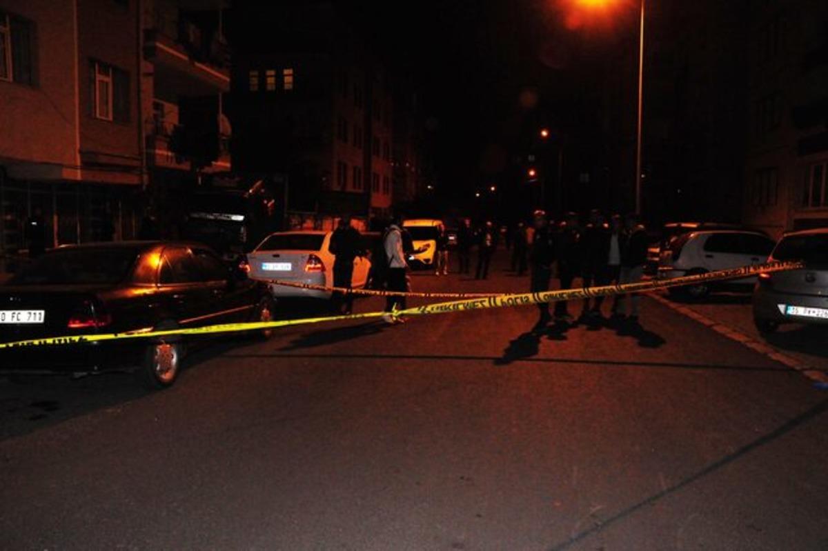 Nevşehir'de sokak ortasında dehşet! Komşusuna pompalı t&uuml;fekle kurşun yağdırdı! 