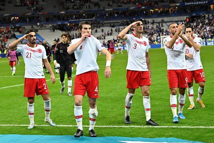 TFF, UEFA'daki asker selamı soruşturması için savunma verdi G2