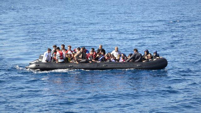 Kuzey Ege’de 80 düzensiz göçmen yakalandı