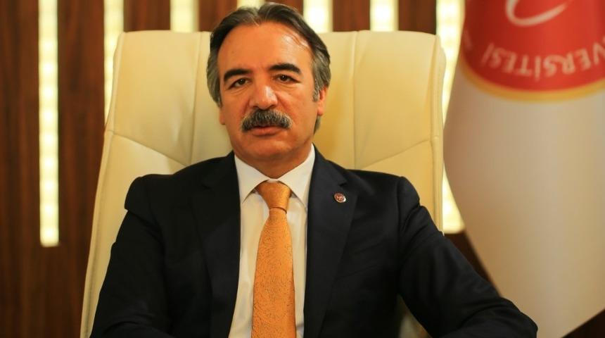 Rektör Bağlı trafik kazasında hayatını kaybeden öğrenci için taziye mesajı yayımladı