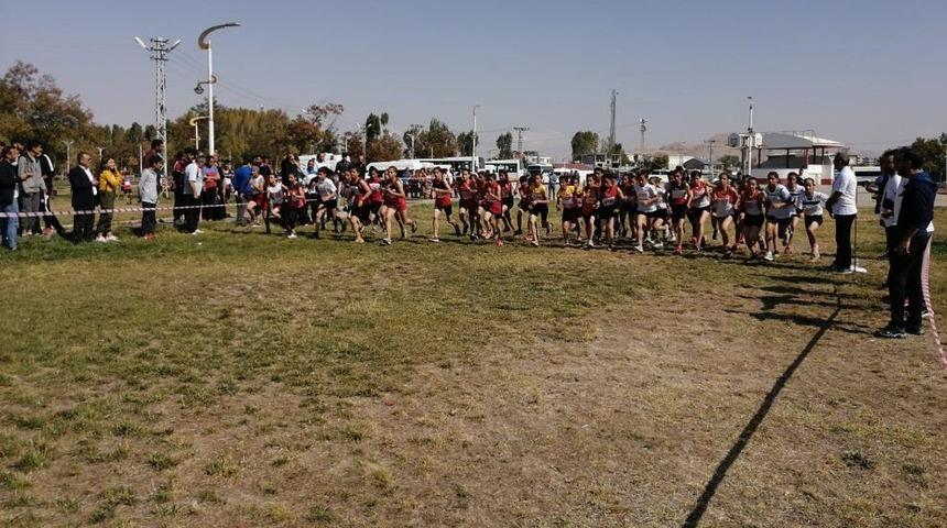 Van’da ‘Bölgesel Kros Ligi’ yarışması