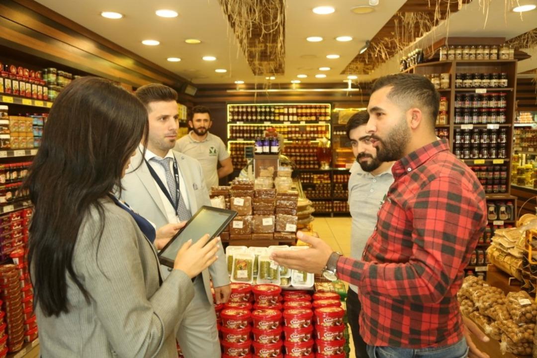 K&uuml;&ccedil;&uuml;k&ccedil;ekmece Belediyesi bin esnafı ziyaret etti