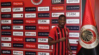 Floyd Ayite: Yeni bir deneyim yaşamak istiyordum