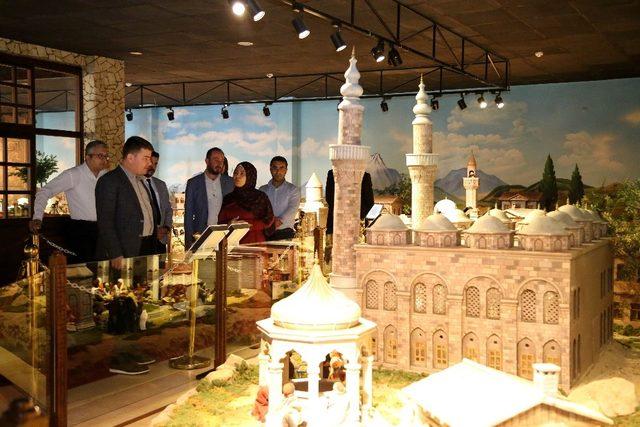 Aksaray’da Somuncu Baba minyatür müzesi yenilendi
