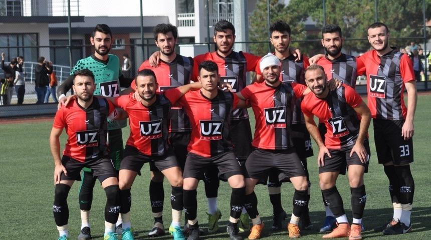Kayseri Sağlıkspor &ccedil;ıkışa ge&ccedil;ti