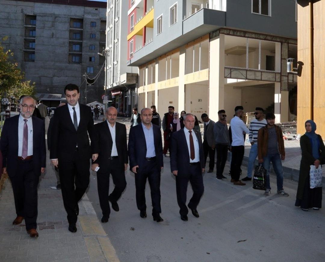 Genel Sekreter Yardımcısı &Ouml;zvan, kamp&uuml;s ulaşımına el attı