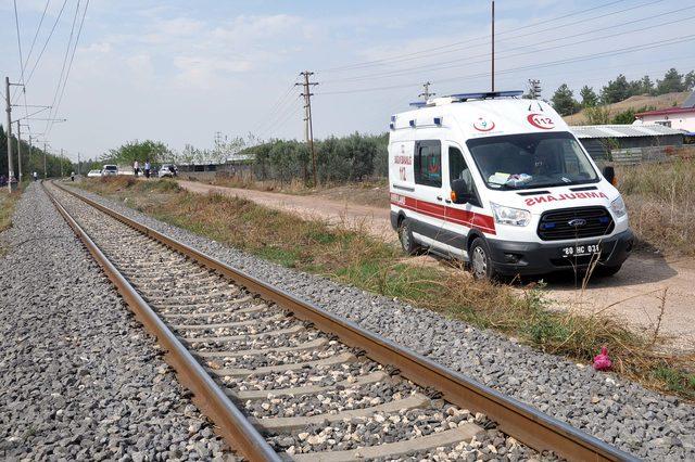 Tren çarpan 2 yaşındaki Barış, yaşamını yitirdi