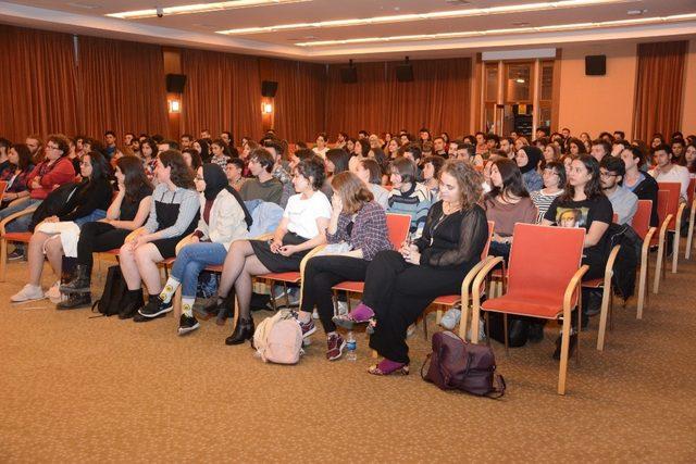 Tiyatro Kulübü’nden tanışma toplantısı 1
