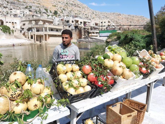 Nar festivalinde Suriyelilerden dünyaya barış mesajı