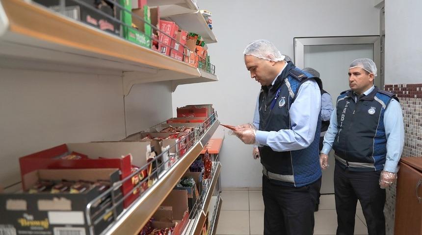 Pamukkale&rsquo;de zabıta ekipleri okul kantinlerini denetledi