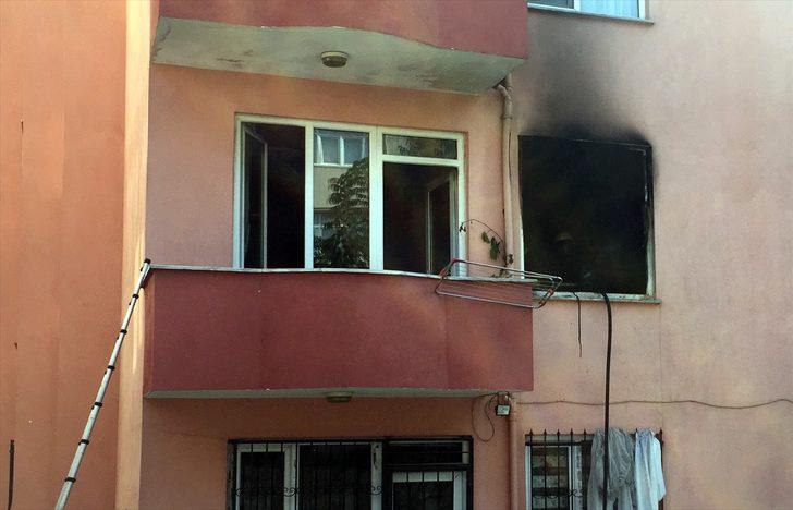 GÜNCELLEME - Kocaeli'de evde patlama: 2 ölü, 1 yaralı G4