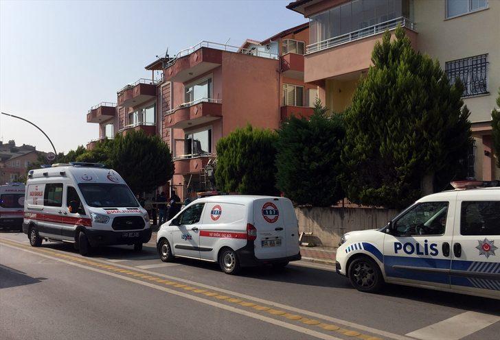 Kocaeli'de bir evde patlama! Baba ve kızı öldü G5