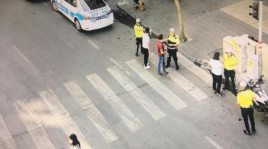 Kırmızı ışıkta ge&ccedil;en 41 yayaya 4 bin 428 lira ceza