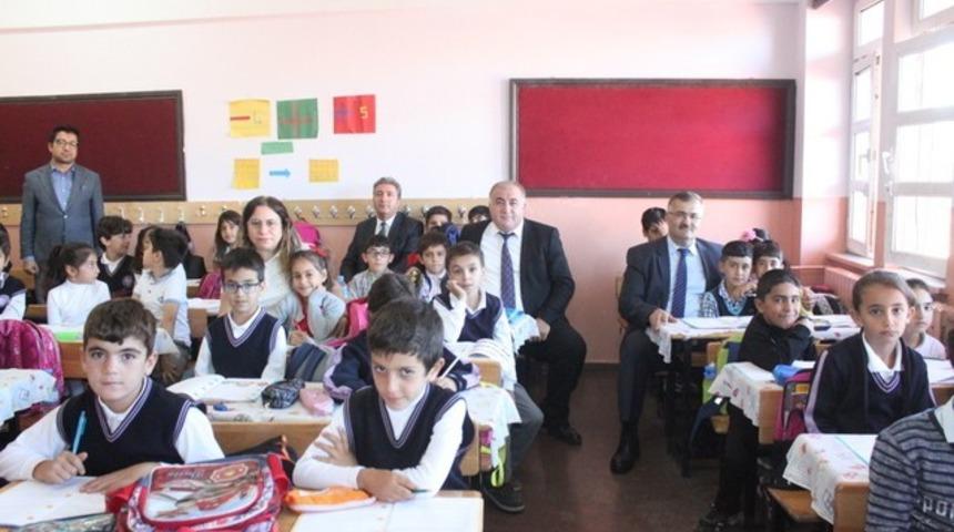 İYEP programıyla minik &ouml;ğrencilerin yetenekleri artıyor