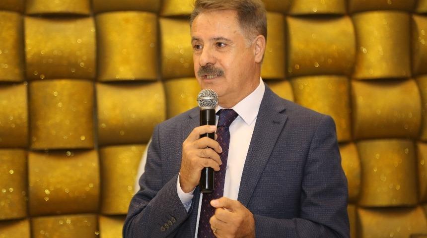 Başkan Deveci&rsquo;den personele: &ldquo;Belediyeyi bu darboğazdan el birliğiyle &ccedil;ıkaralım&rdquo;