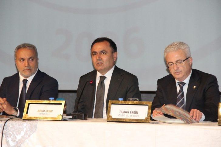 İl protokolü öğrencilerle bir araya geldi G3