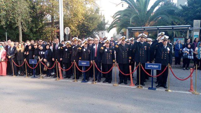 İspanya'da çalıştığı gemideki kazada ölen emekli astsubay için askeri tören