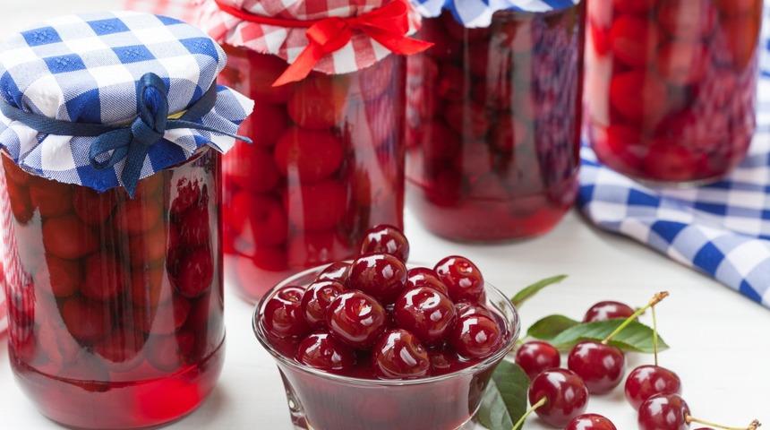 Kışa Hazırlığın Zamanı Olmaz: Kolaylıkla Yapabileceğiniz 5 Meyve Konservesi
