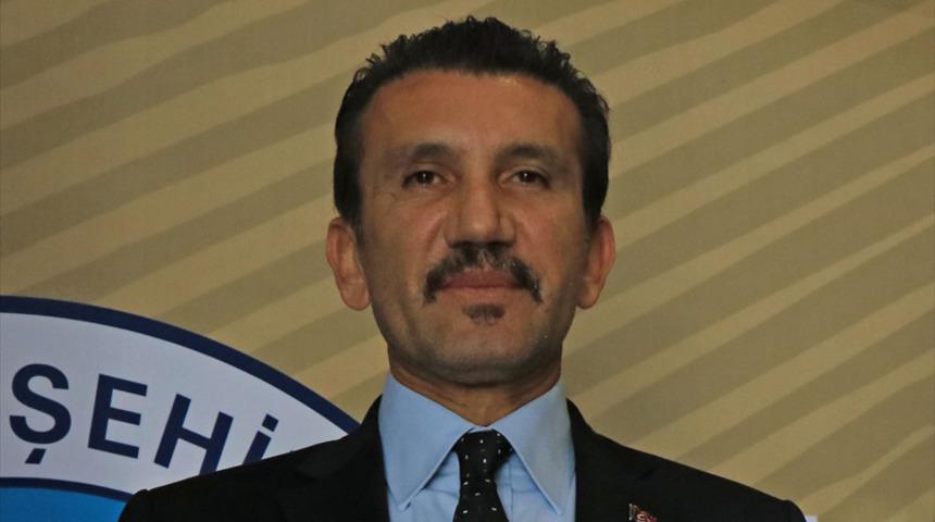 R&uuml;şt&uuml; Re&ccedil;ber ve Nihat Kahveci'den millilere destek