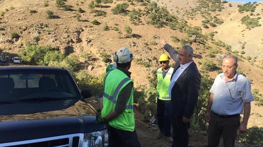 Kemaliye&rsquo;de halkın tepkisini &ccedil;eken sondaja Başkan Karaman&rsquo;dan a&ccedil;ıklama