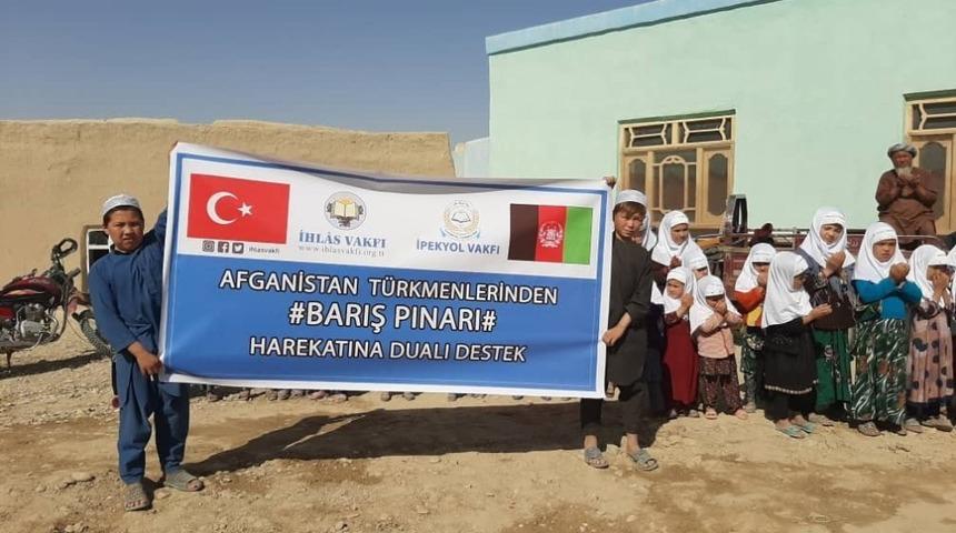 Afganistan T&uuml;rkmenlerinden Barış Pınarı Harek&acirc;tına dua