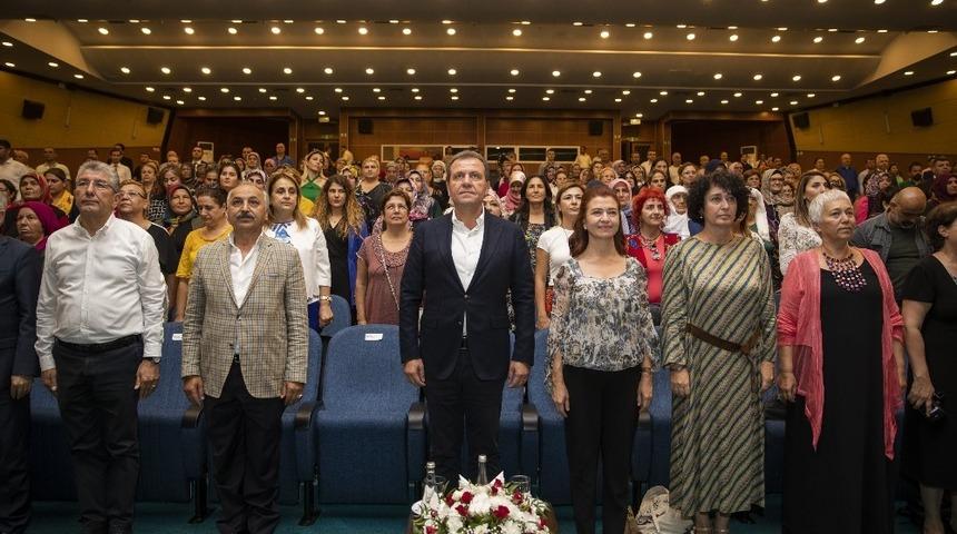 Mersin&rsquo;de D&uuml;nya Kadın &Ccedil;ift&ccedil;iler G&uuml;n&uuml; kutlandı