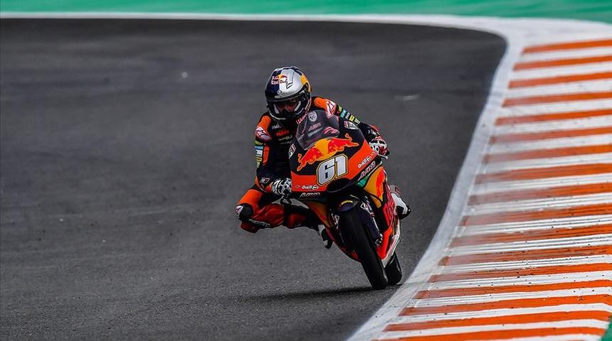 Milli motosiklet&ccedil;i Can &Ouml;nc&uuml; pistlere d&ouml;n&uuml;yor