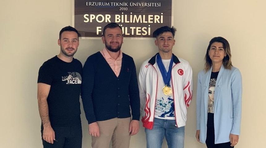 Erzurum Teknik Üniversitesinde madalya sevinci