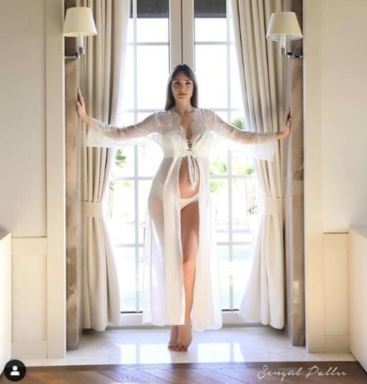 Muslera'nın eşi Patricia doğum öncesi objektif karşısına geçti G2