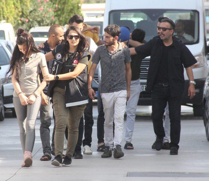 Adana'da operasyon! 'Ben içiciyim' dedi, yanındakileri ihbar etti G1