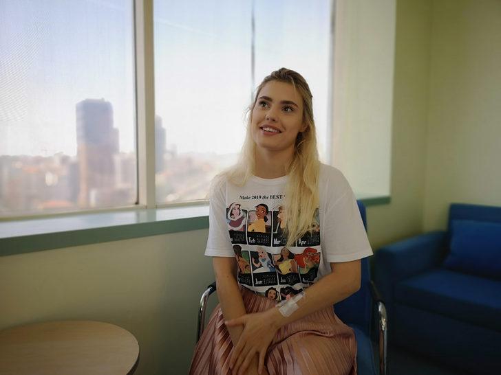 Trafik kazası geçiren Bulgaristanlı ünlü mankenin bacağı Türkiye'de kurtarıldı G5