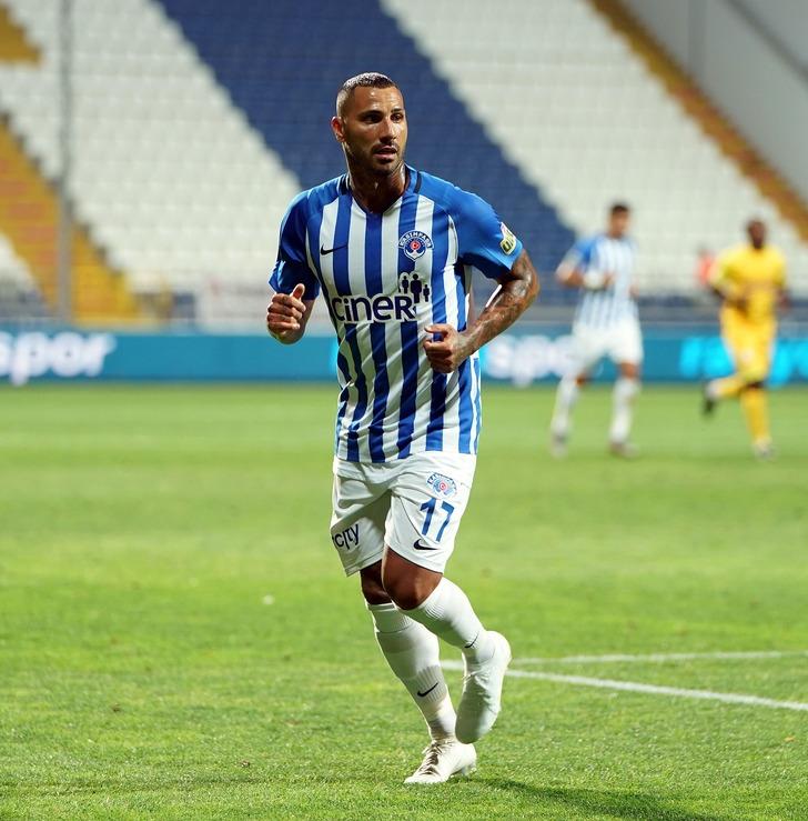 Quaresma: Asker selamında bir sorun yok G1