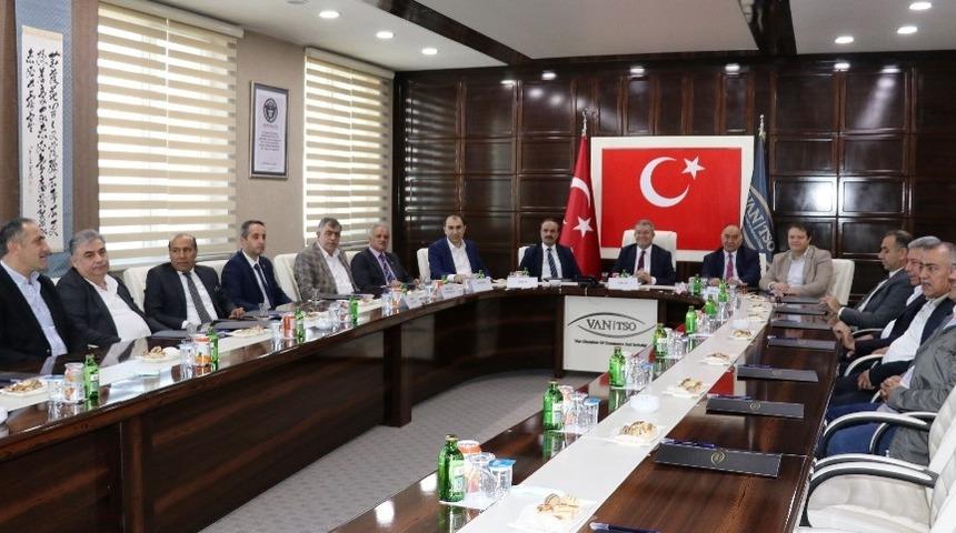 Van&rsquo;dan &lsquo;Barış Pınarı Harekatı&rsquo;na destek