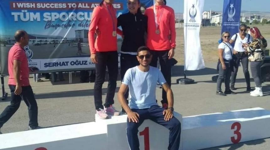 B&ouml;lgesel kros liginde Gediz&rsquo;in gururu oldular