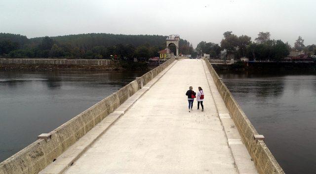 Tarihi Meriç Köprüsü'nün restorasyonu tamamlandı