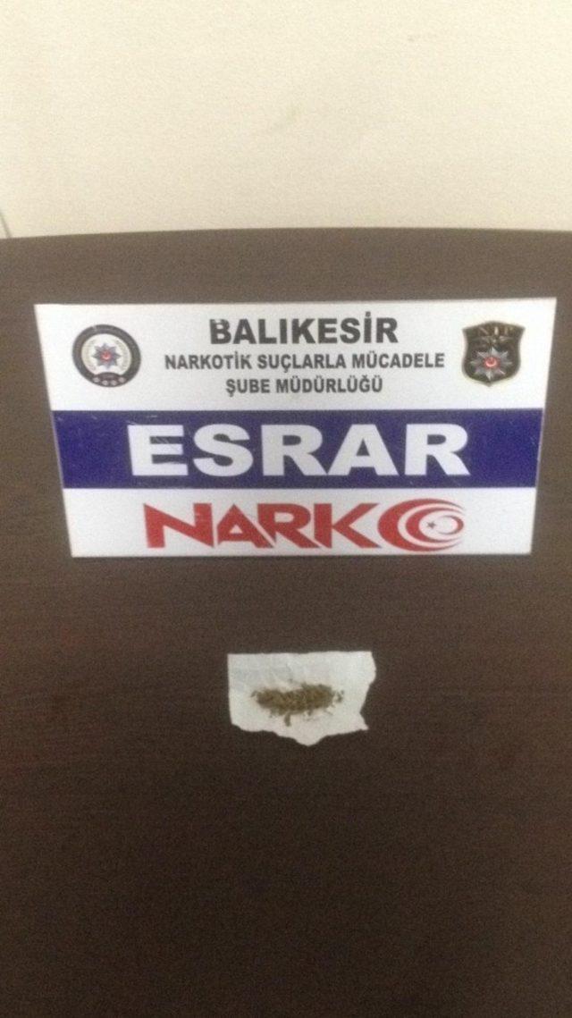 Balıkesir polisinden uyuşturucu tacirlerine operasyon