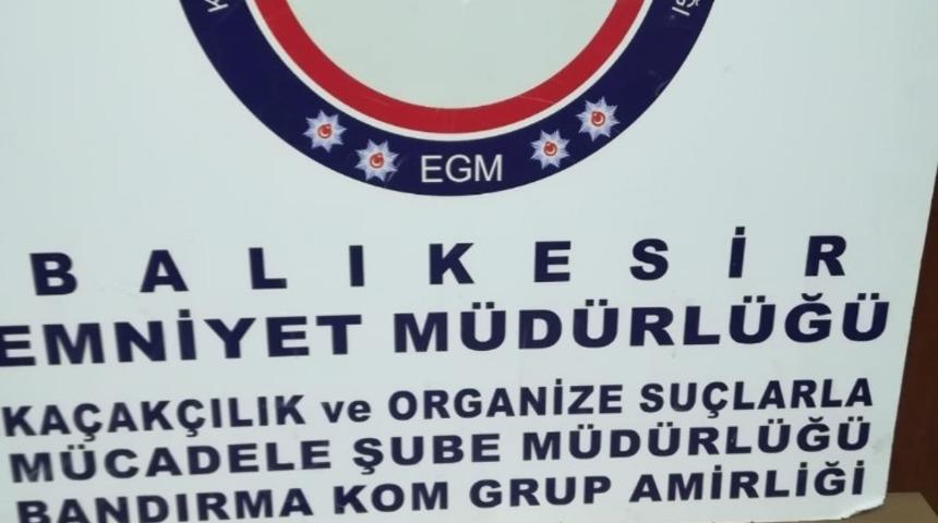Balıkesir polisinden uyuşturucu tacirlerine operasyon