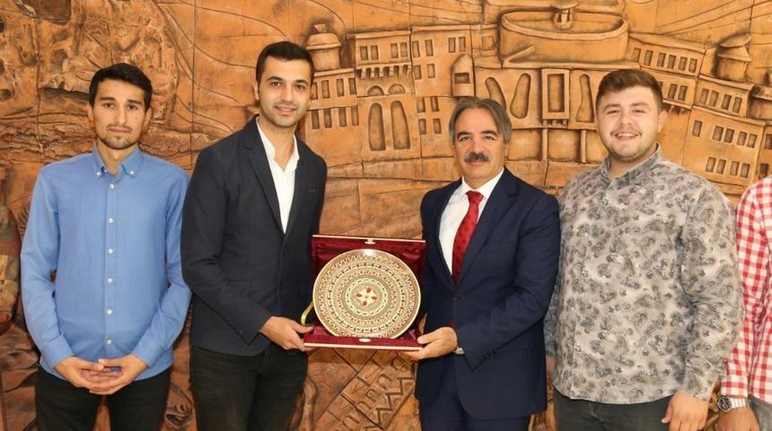 &Uuml;NİAK Heyetinden Rekt&ouml;r Bağlı&rsquo;ya ziyaret