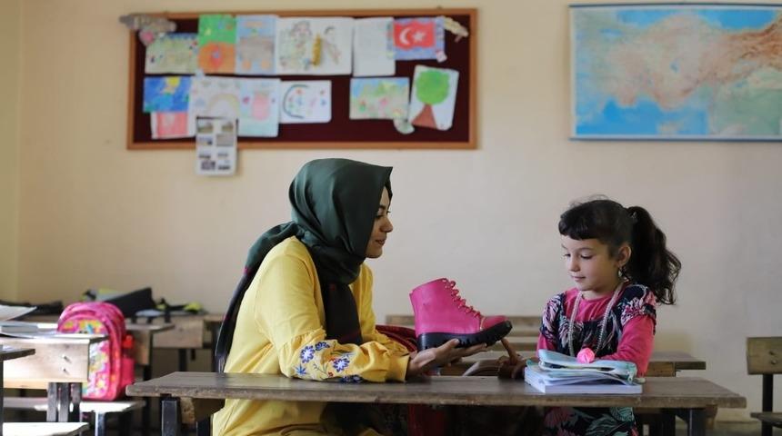 &Ccedil;ocukların g&ouml;nl&uuml;ne dokundular