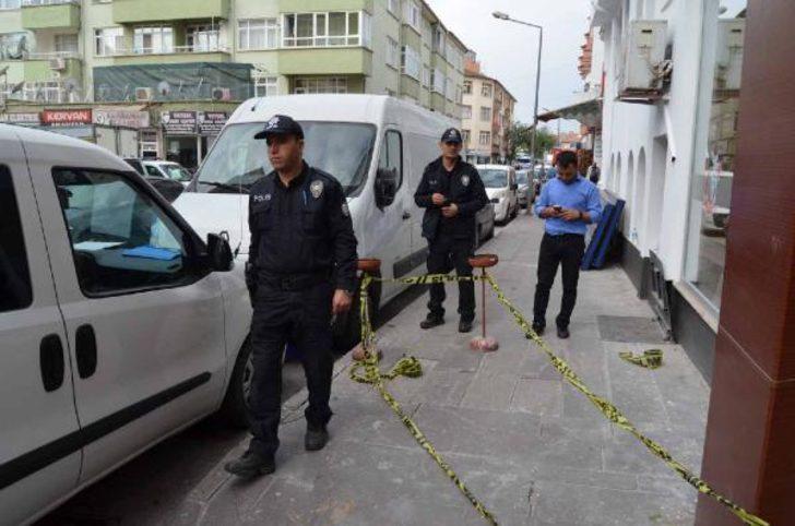 Tüfekle dehşet saçtı! Olay yerinden 100 metre kaçabildi G4